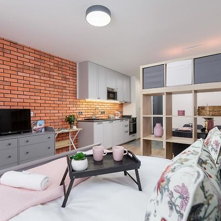 Deluxe Studio Cracow Arianska By Noclegi Renters Krakau Exterior foto